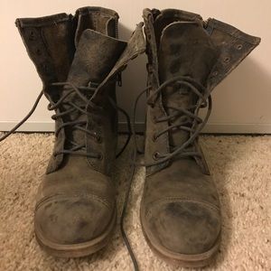 Bed Stu Women’s leather boots size 8
